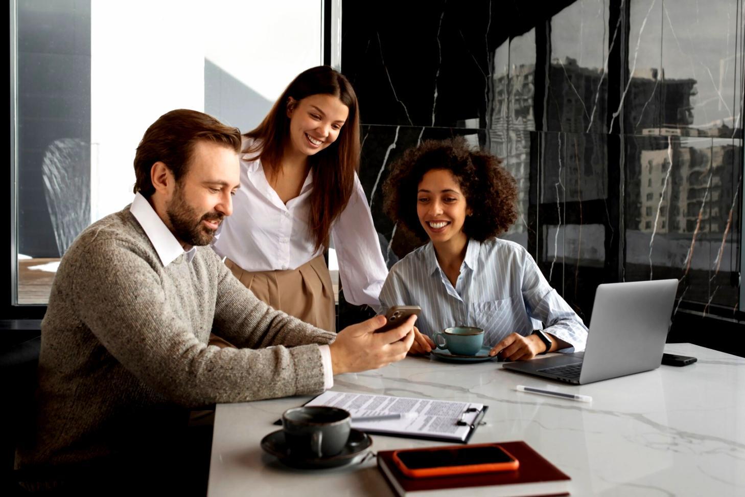 Suasana pembelajaran intensif manajemen modal trading dengan pendekatan praktis dan terstruktur